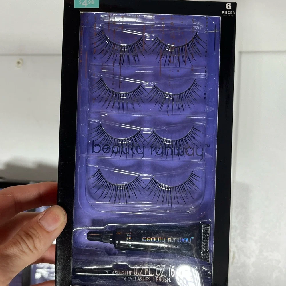 Beauty Runway 6Pc Eyelash Kit 4 Eyelashes, 1 Lash Glue‎ 0.2fl oz, 1 Brush ~New